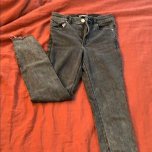 Super high waisted jeans